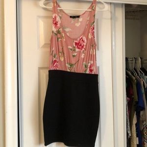 Forever 21 - Bodycon floral dress